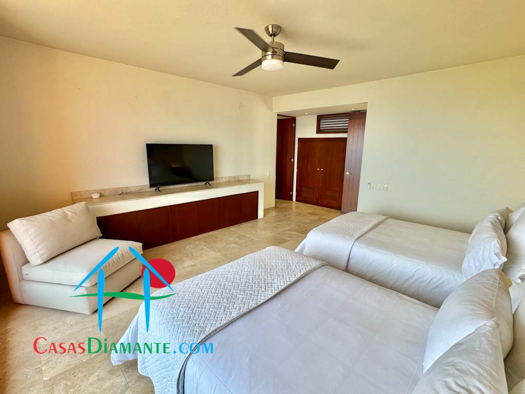 Real Diamante Villas del Sol Villa Turquesa 1 - Recámara tres 3